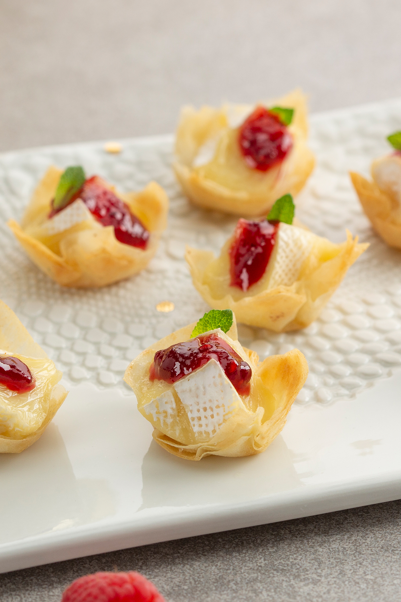 Mini tarts with Petit Camembert and raspberry jam