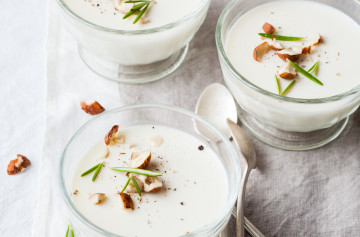 French style panna cotta with Chèvre and rosemary 