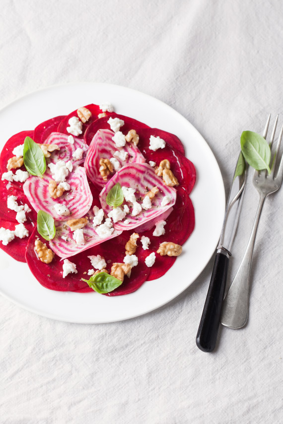 French style carpaccio with raw beetroots, Chèvre and walnuts 