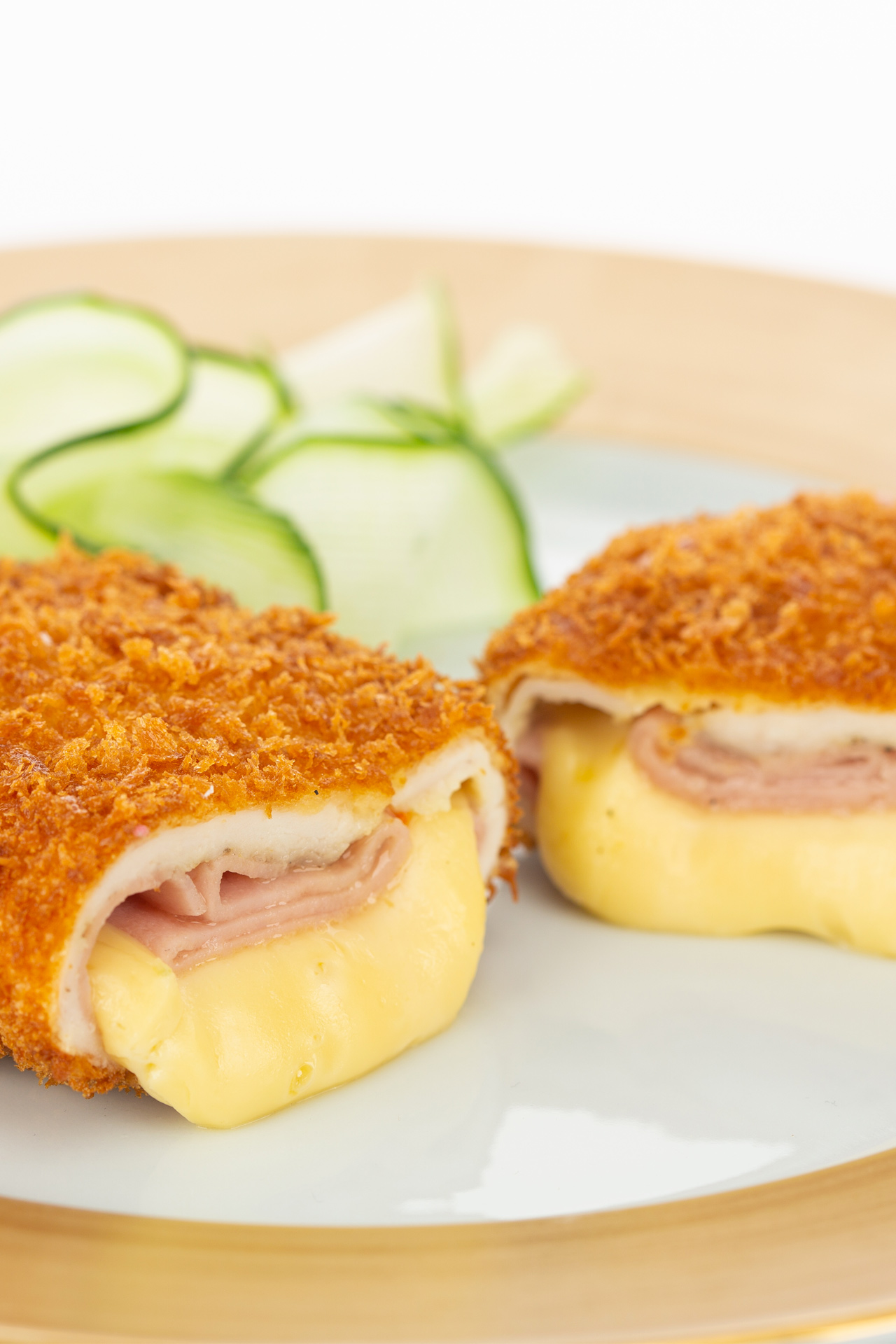 Cordon bleu with Charmidor